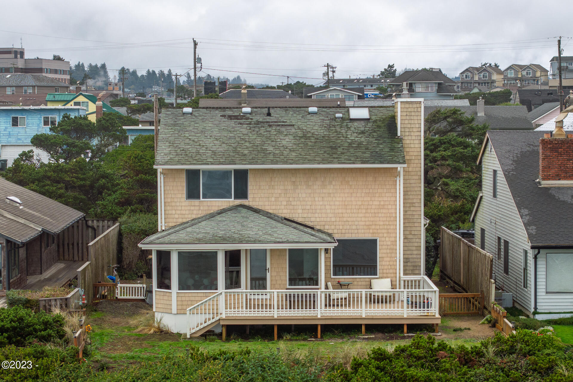 970 Southwest Mark Street Newport, OR 97365 - Photo 61 of 63 West side of home