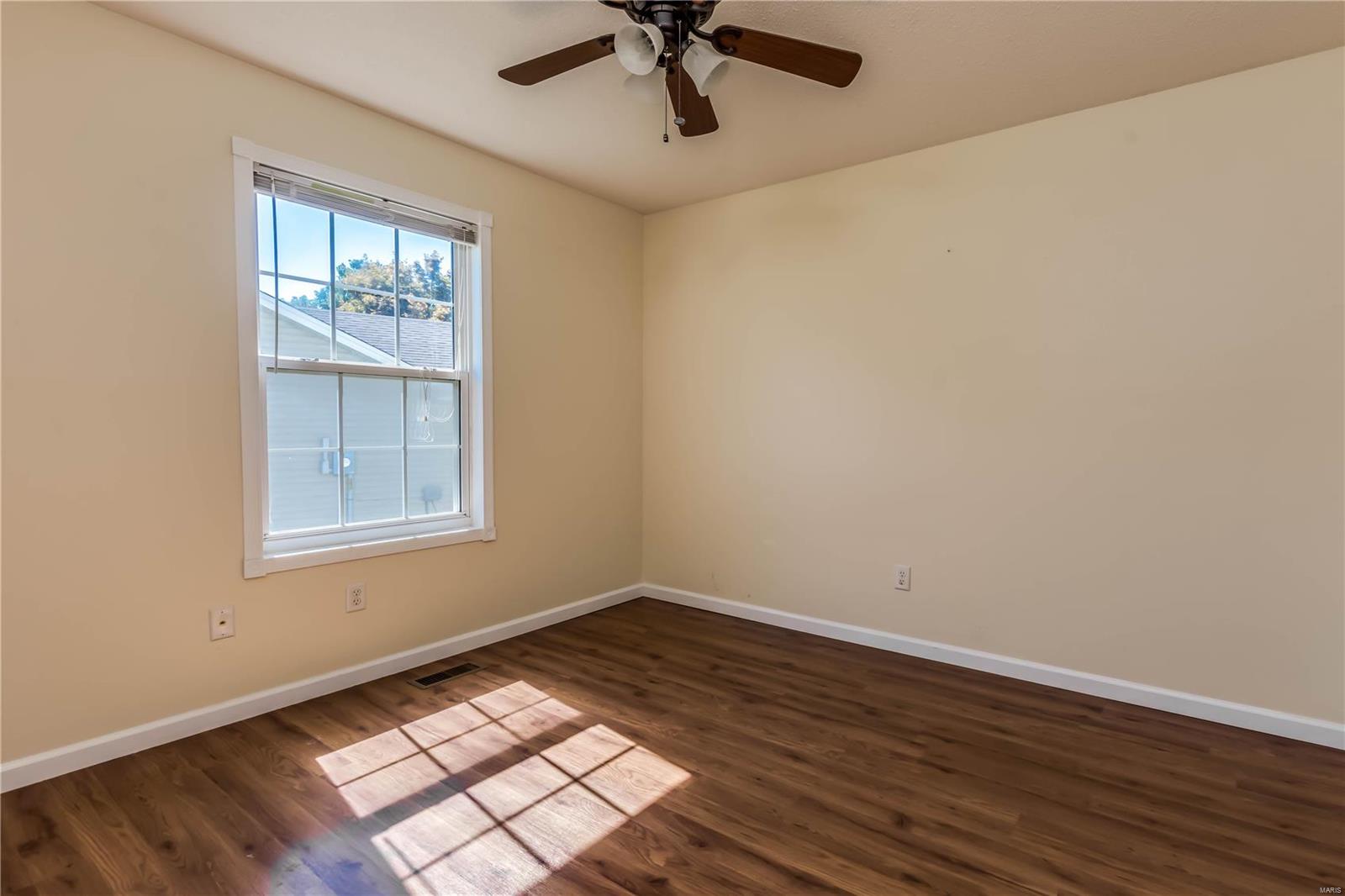 2146 Streamview Court O'Fallon, IL 62269 - Photo 13 of 30 Gallery Image 13