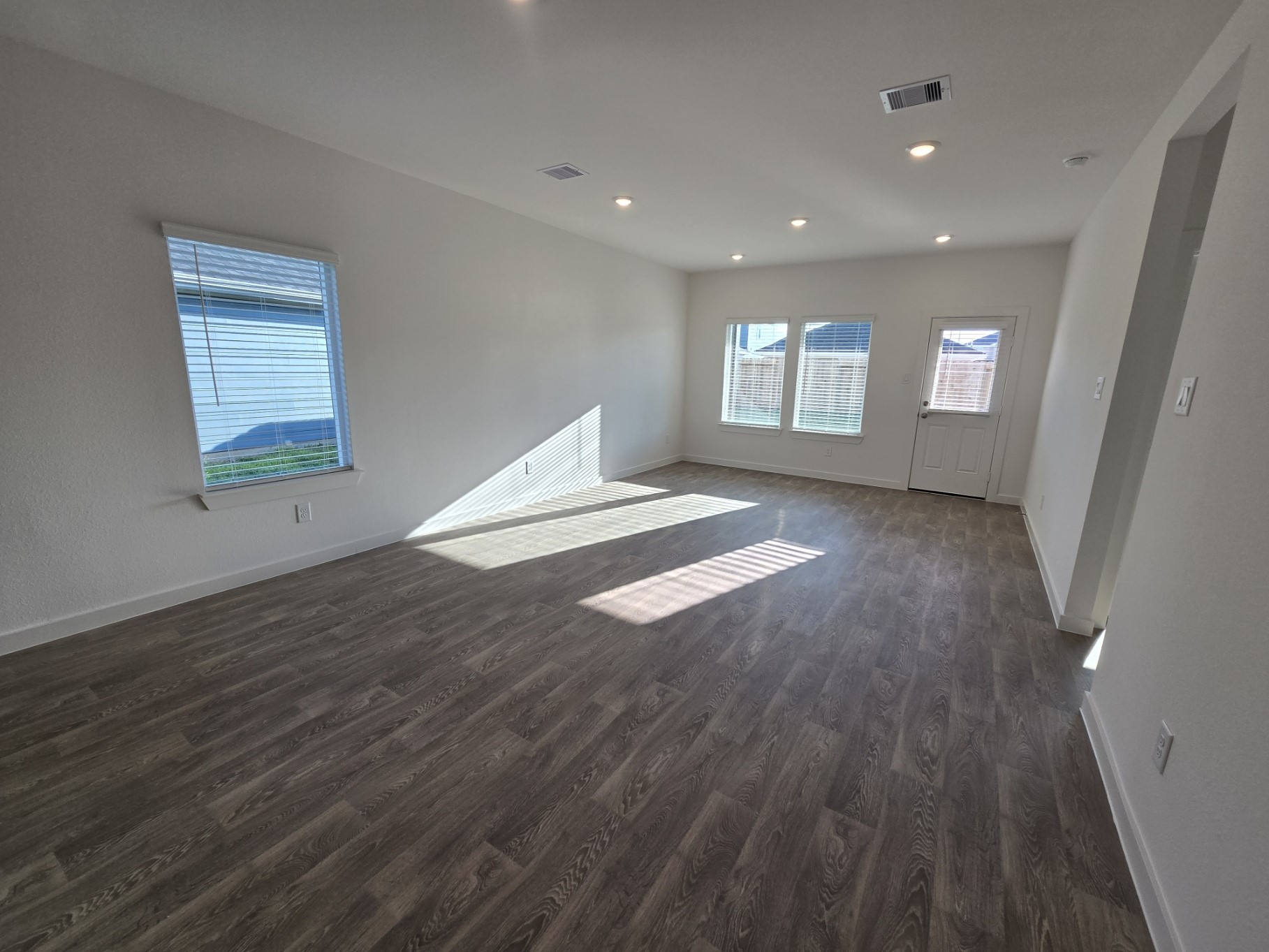 2610 Rnch Vw Court Rosenberg, TX 77471 - Photo 11 of 45 Gallery Image 11