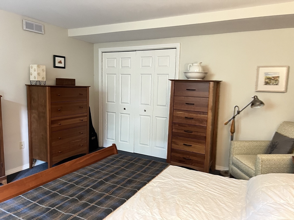32 Pinehurst Road Holyoke, MA 01040 - Photo 32 of 38 Gallery Image 32