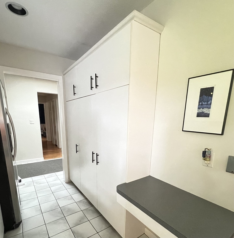 32 Pinehurst Road Holyoke, MA 01040 - Photo 10 of 38 Gallery Image 10