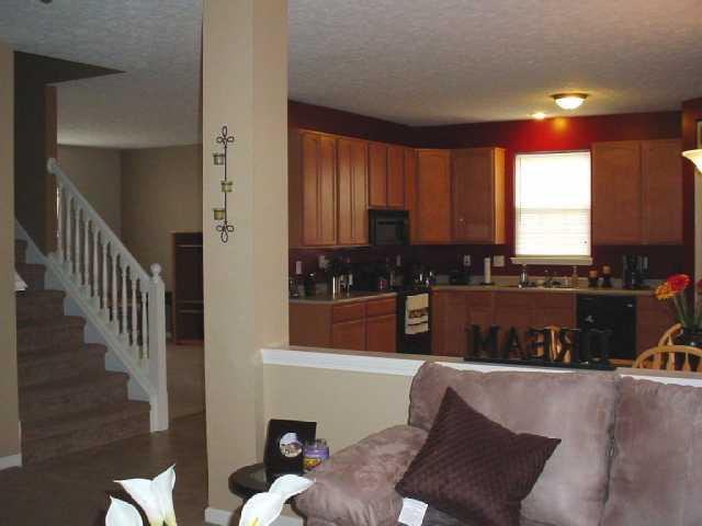 5738 Long Ridge Place Indianapolis, IN 46221 - Photo 7 of 12