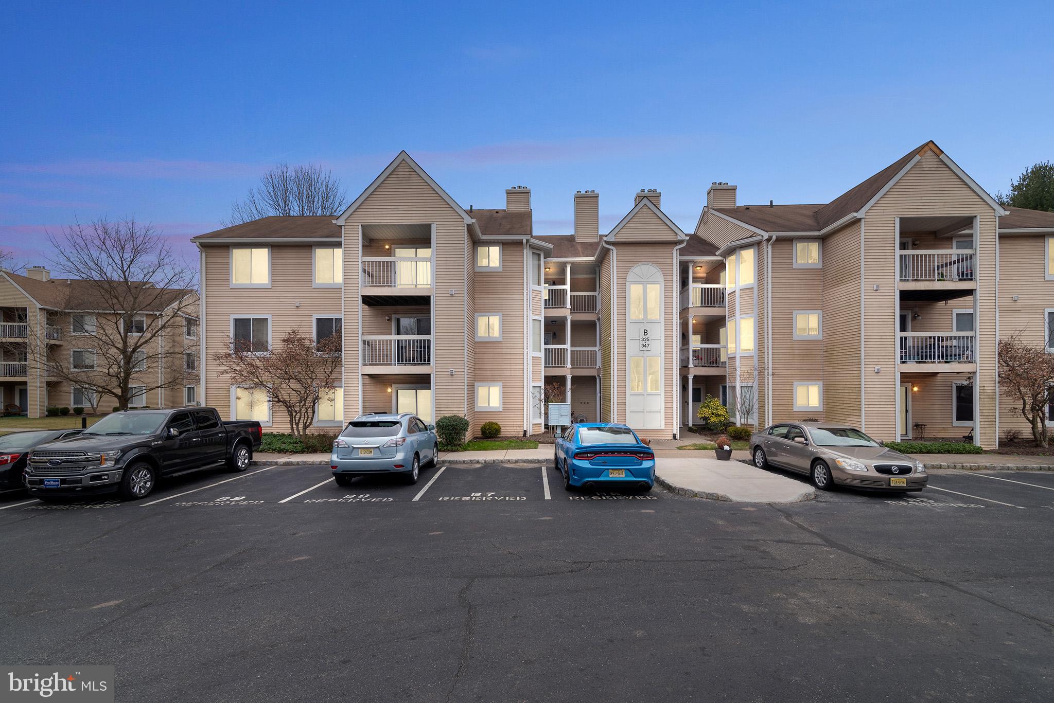 335 Silvia Street Ewing, NJ 08628 - Photo 3 of 31 Heritage Crossing