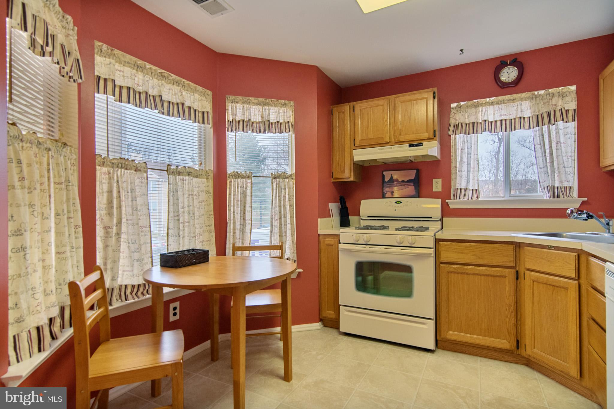 335 Silvia Street Ewing, NJ 08628 - Photo 25 of 31 Kitchen