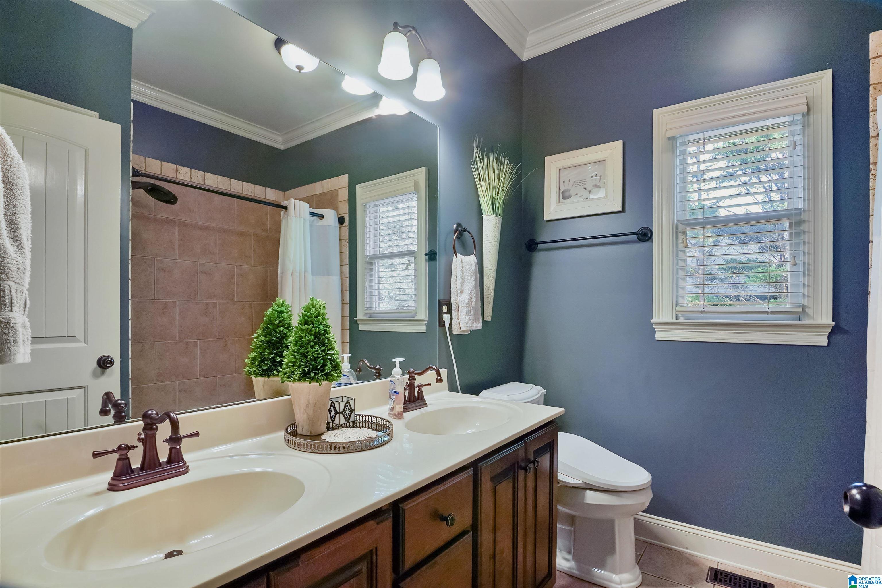 208 Sterling Gate Lane Alabaster, AL 35007 - Photo 19 of 46