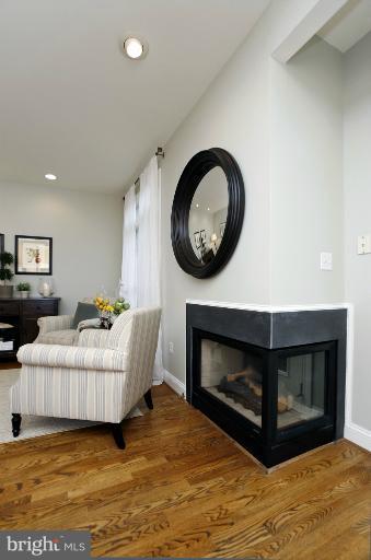 4490 Reservoir Road Northwest Washington, DC 20007 - Photo 19 of 21 Fireplace in sitting room