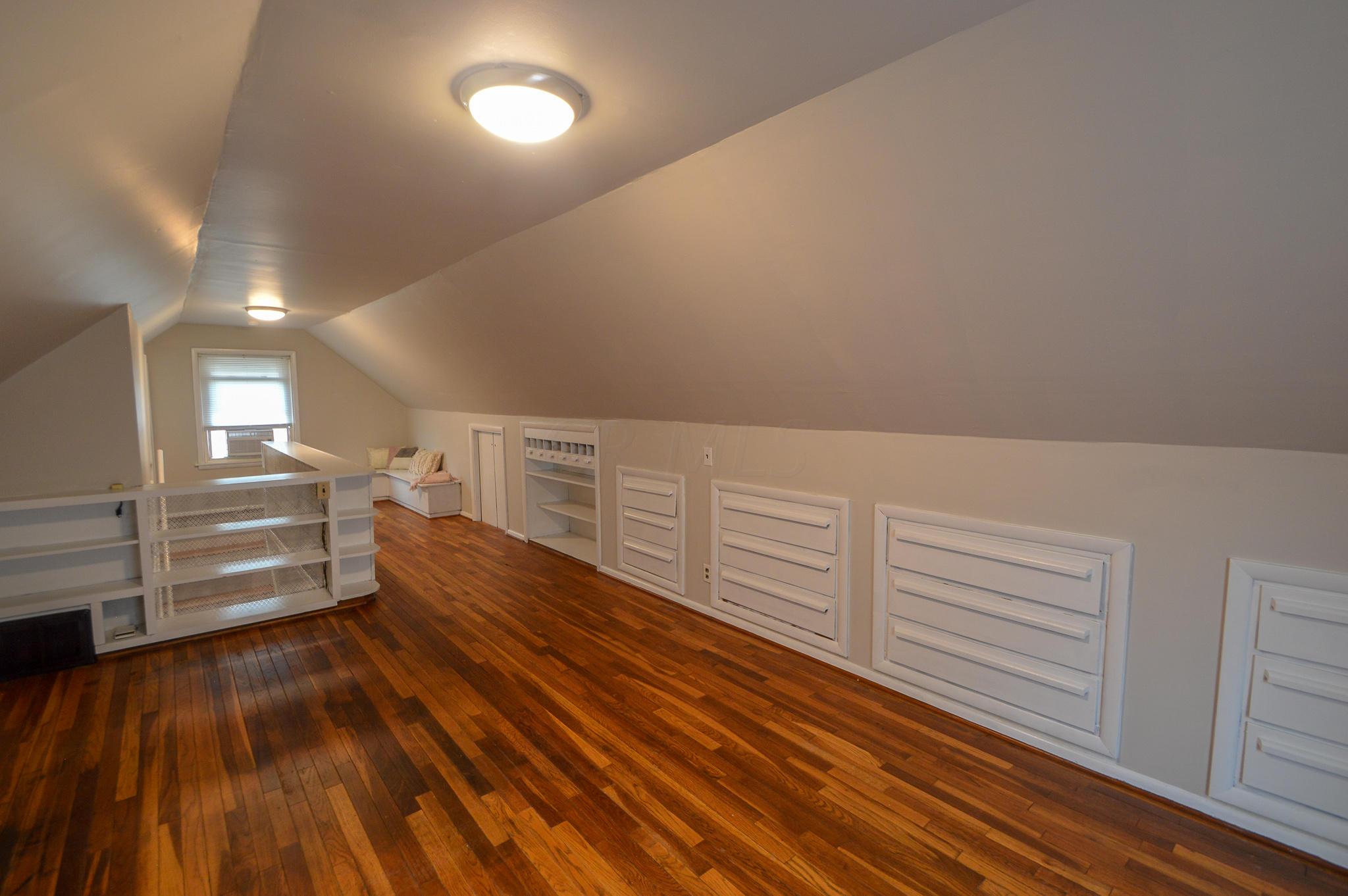 3230 Eisenhower Road Columbus, OH 43224 - Photo 13 of 18