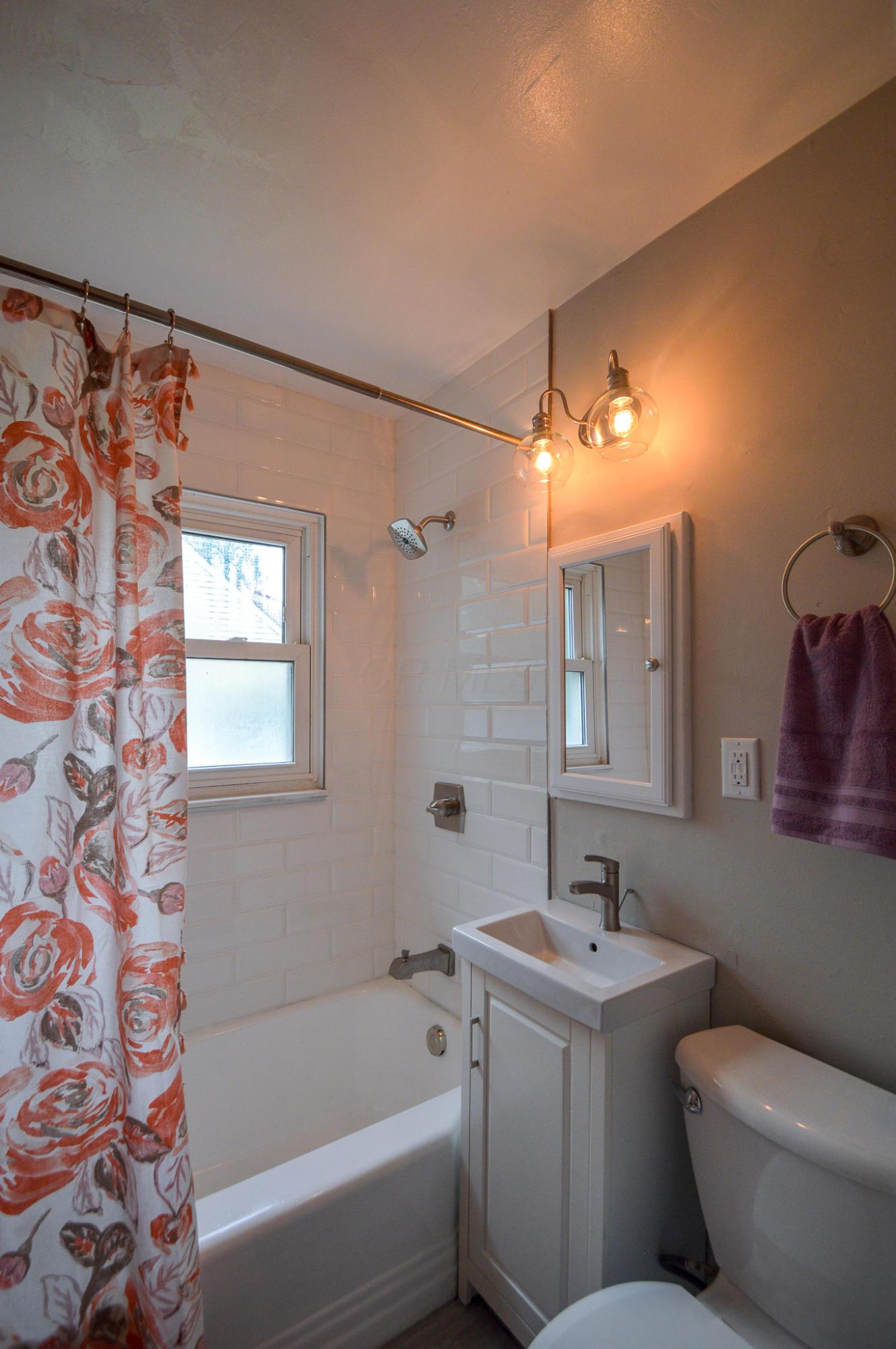 3230 Eisenhower Road Columbus, OH 43224 - Photo 10 of 18
