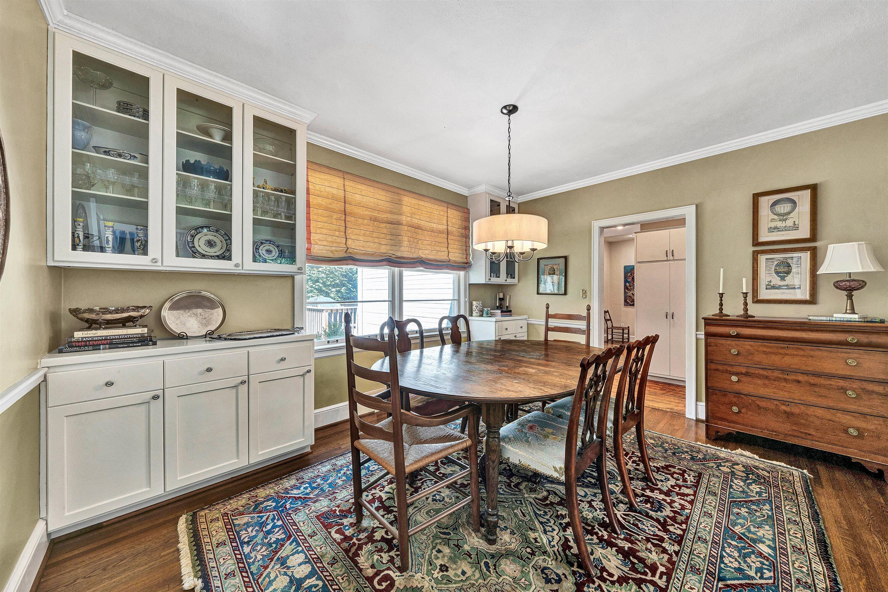 2130 Deyerle Road Southwest Roanoke, VA 24018 - Photo 10 of 47 10-DSC00292