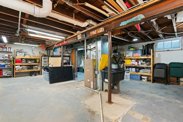 $479,900 | 206 Washington Street, Oswego, IL 60543