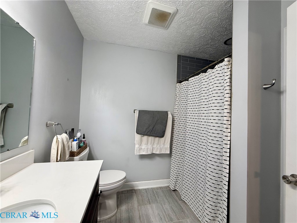 327 Gilbert Street Kilmarnock, VA 22482 - Photo 19 of 37