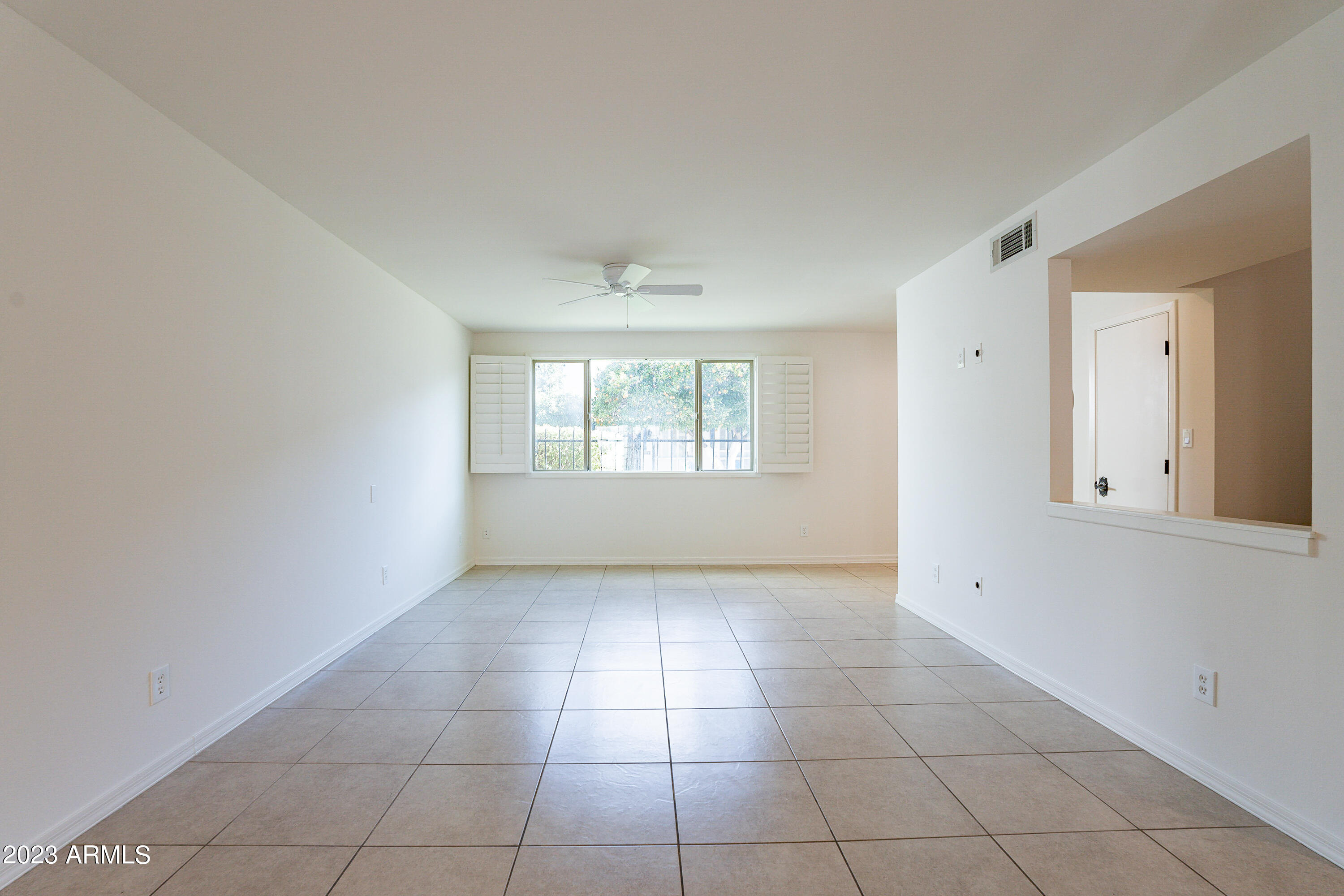 7720 East Camelback Road Scottsdale, AZ 85251 - Photo 4 of 22 Main Living Area