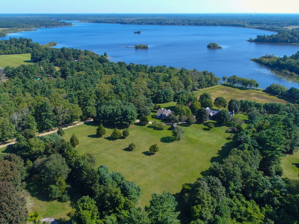 440 Snipatuit Road Rochester, MA 02770 - Photo 4 of 30 an aerial view of a houses with a yard