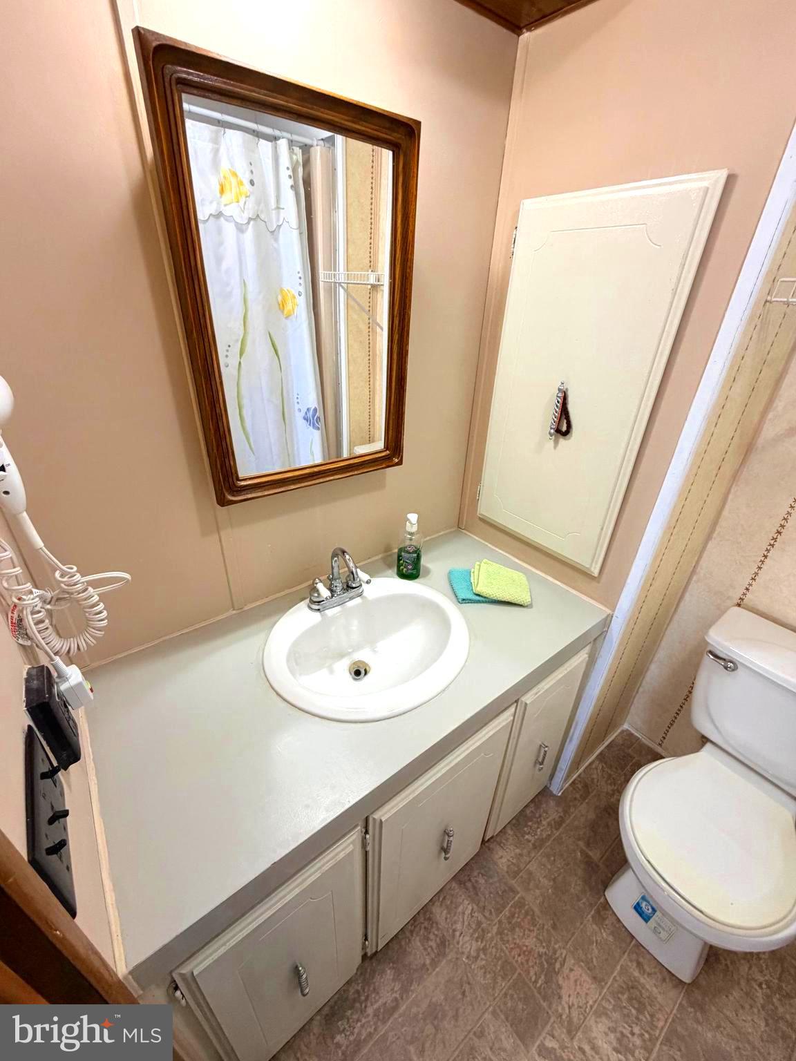 38267 Possum Road, Unit 271 Ocean View, DE 19970 - Photo 33 of 83 primary bath