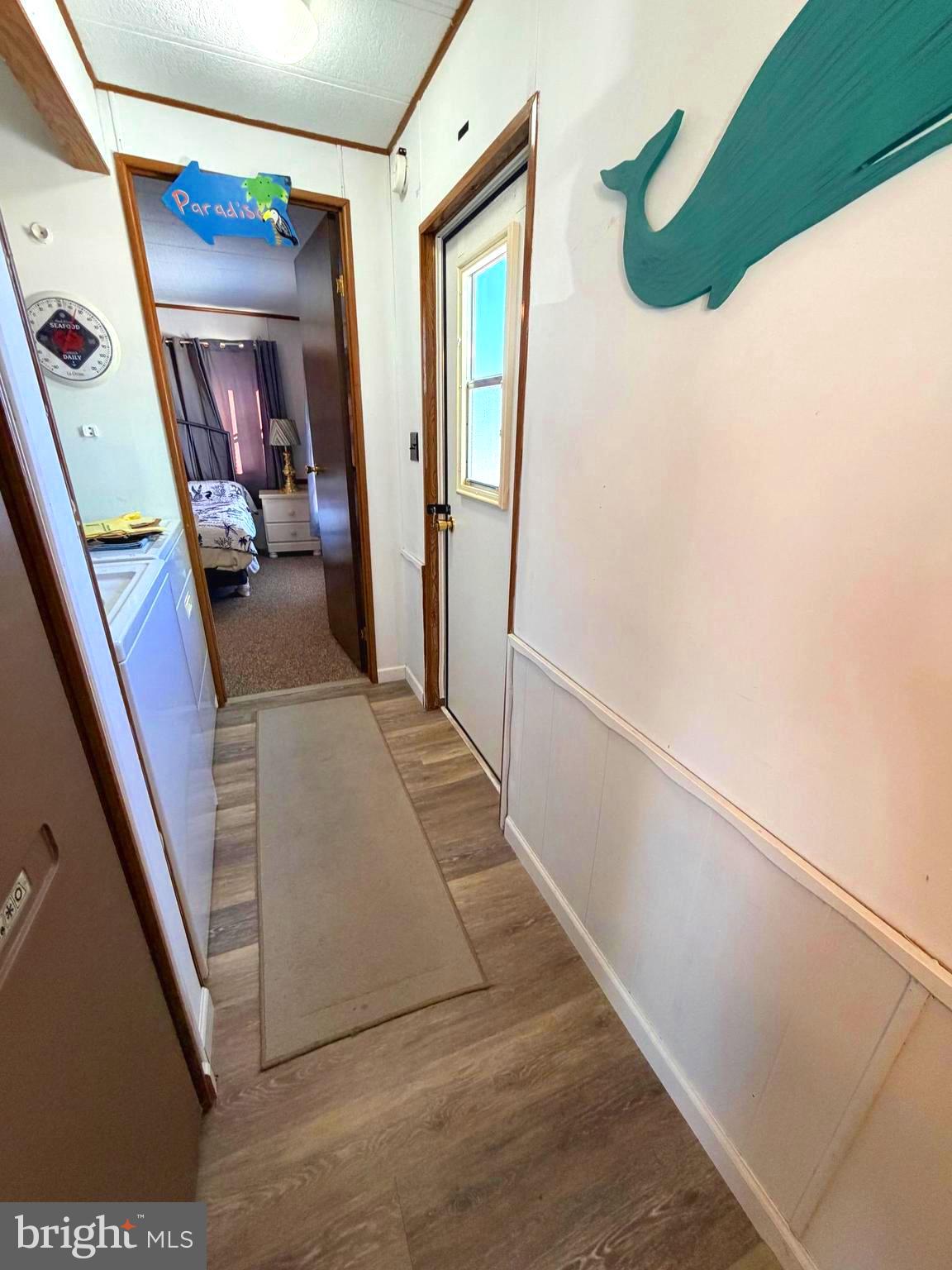 38267 Possum Road, Unit 271 Ocean View, DE 19970 - Photo 36 of 75 hallway to primary