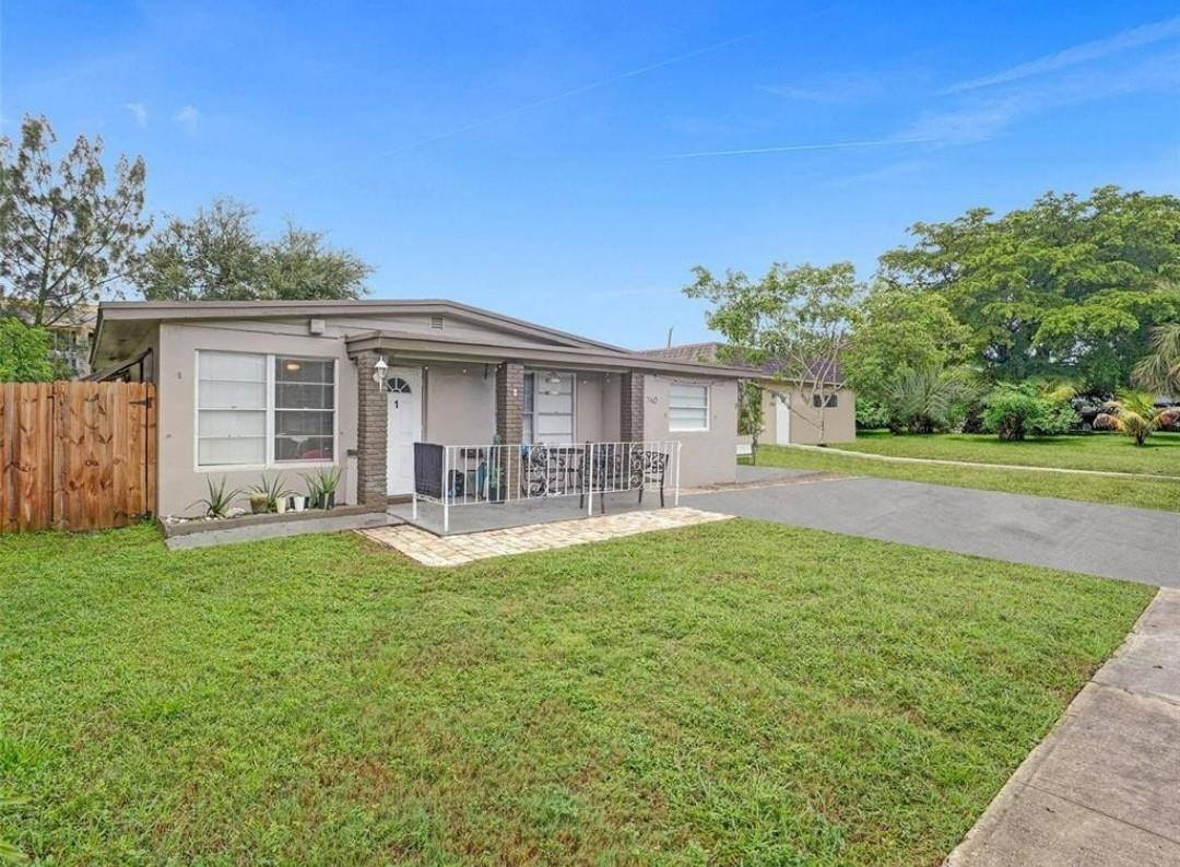 740 Southwest 10th Street Pompano Beach, FL 33060 - Photo 1 of 10 Photo 1