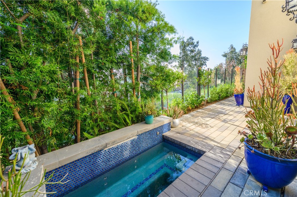 126 Long Fence Irvine, CA 92602 - Photo 25 of 61