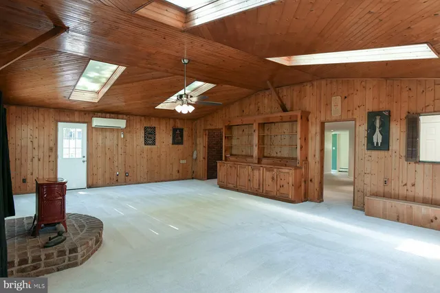 $837,500 | 1206 Beechwood Drive, Frederick, MD 21701