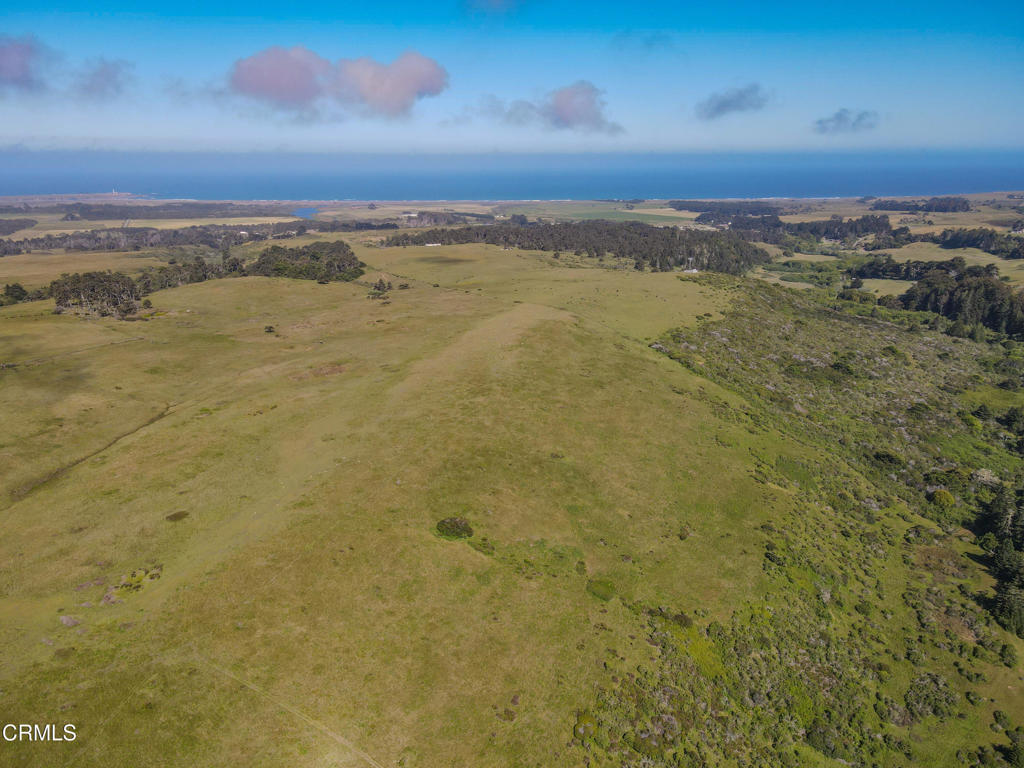 42000 Mountain View Road Manchester, CA 95459 - Photo 53 of 54 a view of an ocean