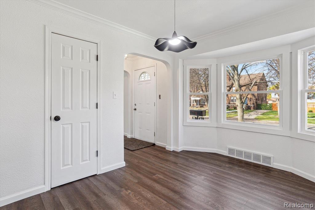 14544 Ashton Road Detroit, MI 48223 - Photo 14 of 40