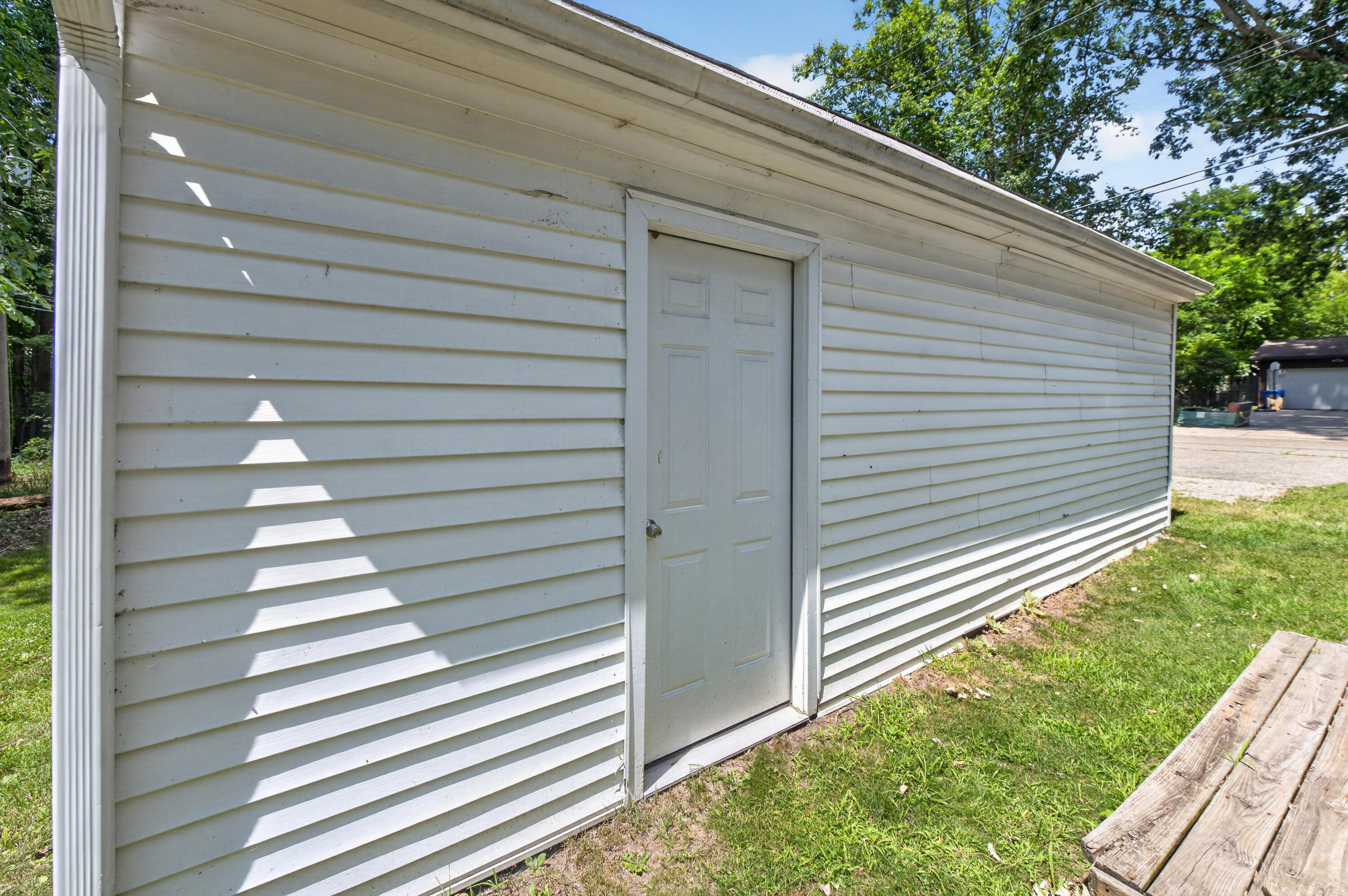 571 Crescent Lake Road Waterford, MI 48327 - Photo 20 of 23 26-571-Crescent-Lake-Rd-Waterford-Townsh