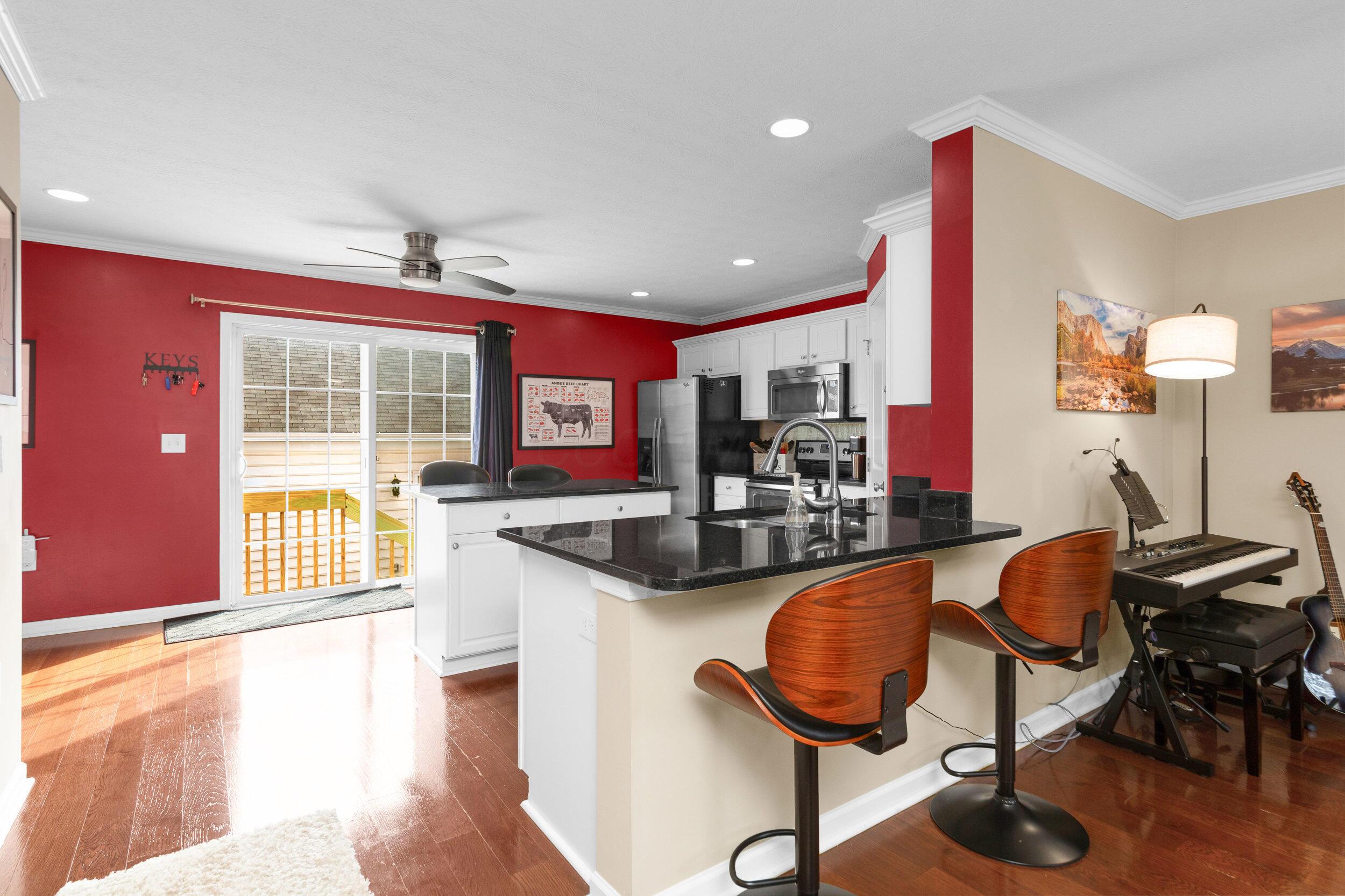 6185 Needletail Road, Unit 64 Columbus, OH 43230 - Photo 11 of 46 12_6185 needletail (45)