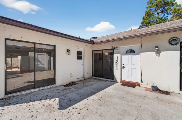 $321,000 | 1350 Periwinkle Place, Wellington, FL 33414