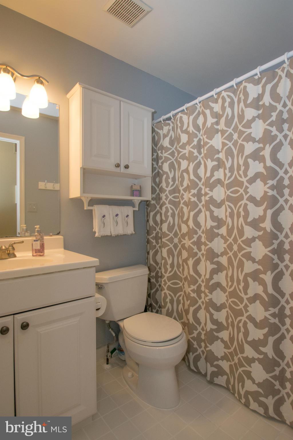 9424 Joppa Pond Road Baltimore, MD 21234 - Photo 26 of 29 Bath