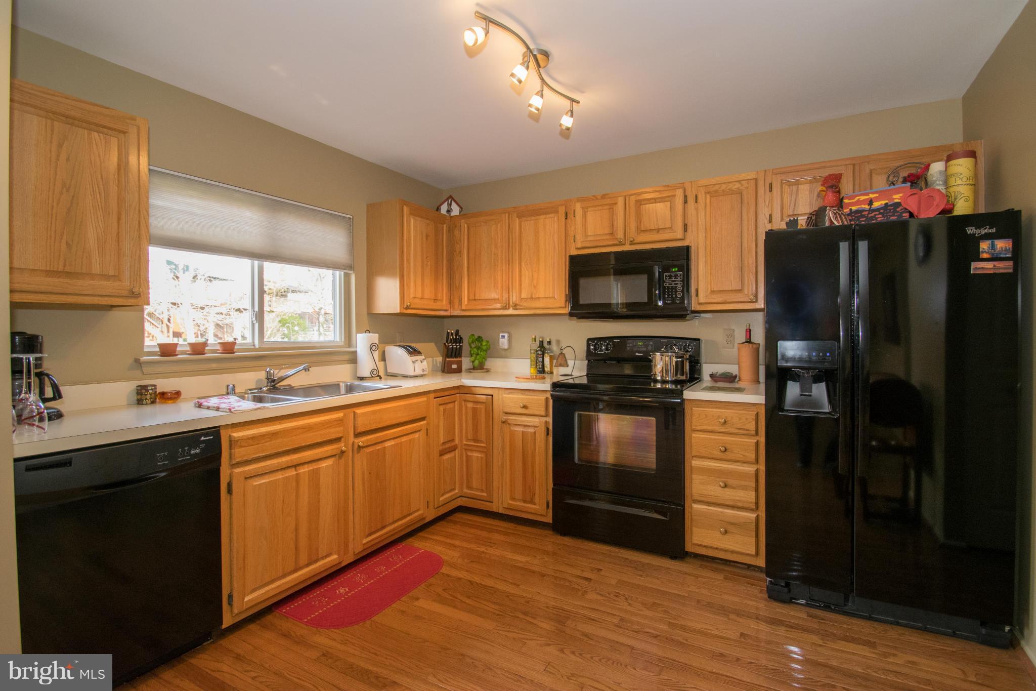 9424 Joppa Pond Road Baltimore, MD 21234 - Photo 9 of 29 Kitchen