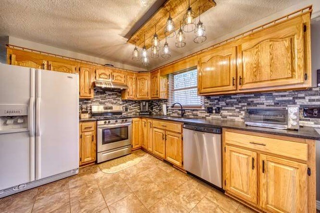 2912 Gribble Edwards Road Hayesville, NC 28904 - Photo 10 of 58