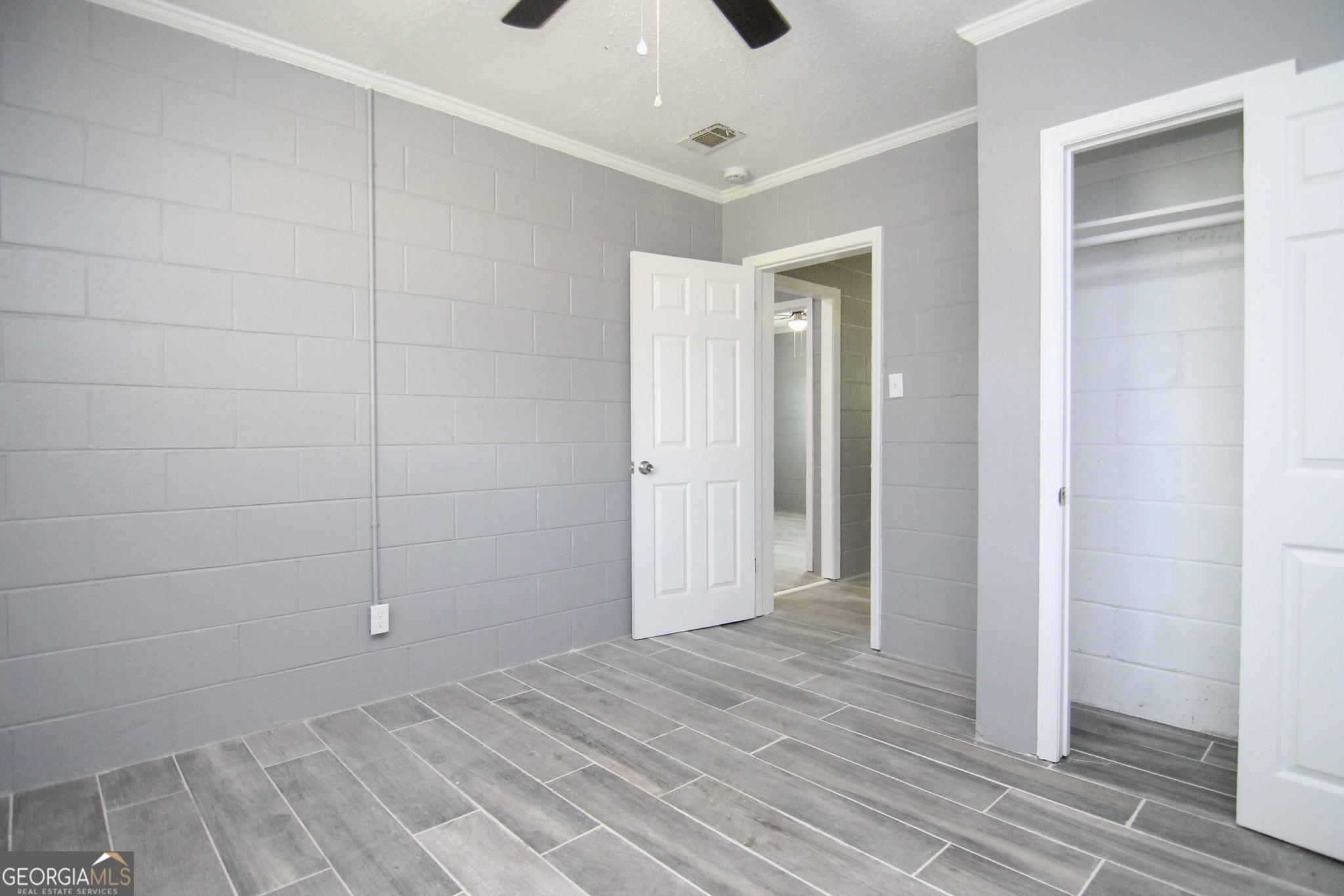 708 South 3rd Street Warner Robins, GA 31088 - Photo 20 of 29 a view of a bathroom