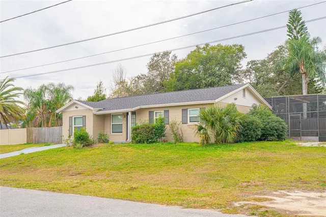 $2,045 | 52 Alicante Road, DeBary, FL 32713