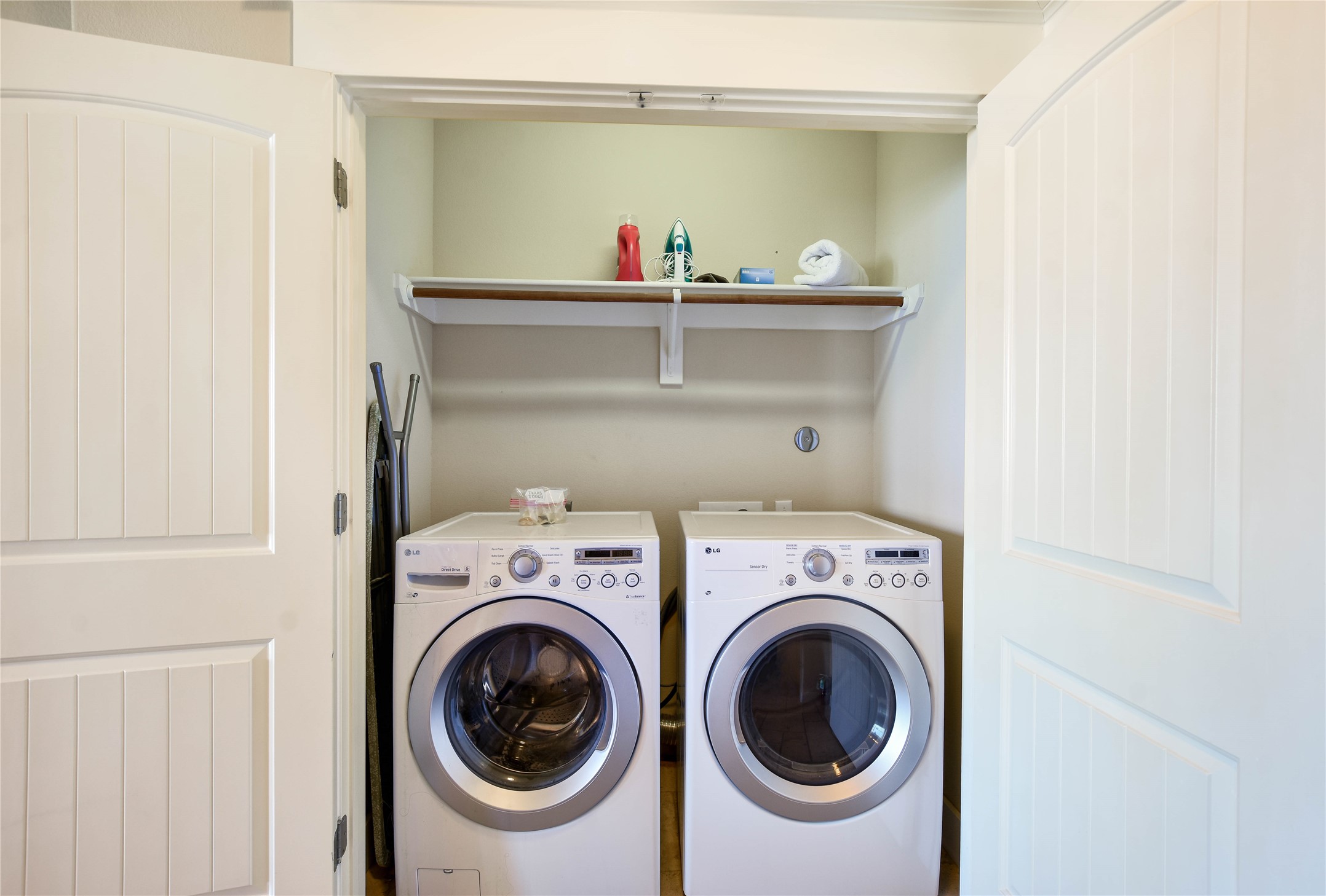 17800 Maritime Point, Unit 101 Jonestown, TX 78645 - Photo 11 of 40 Laundry Room