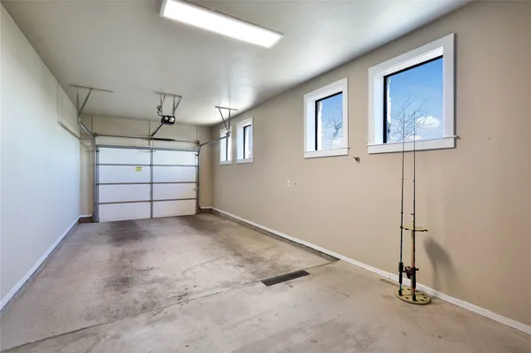 a view of a garage