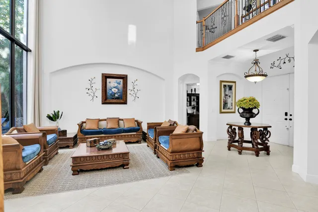 $11,000 | 10703 Versailles Boulevard, Wellington, FL 33449