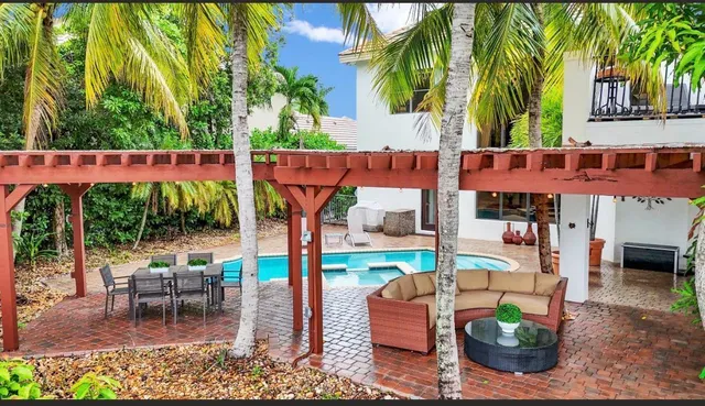 $11,000 | 10703 Versailles Boulevard, Wellington, FL 33449