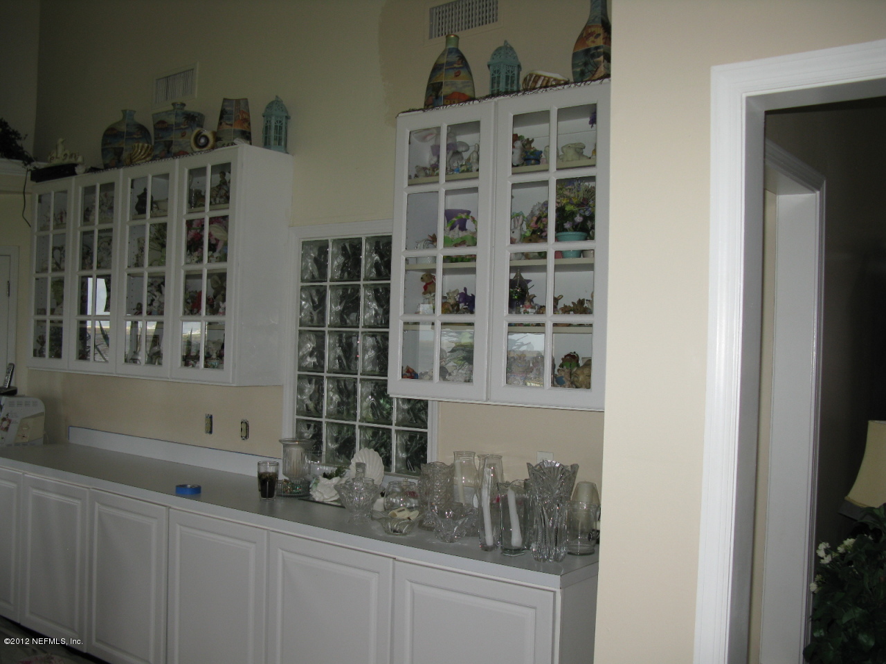 5533 Edenfield Road Jacksonville, FL 32277 - Photo 21 of 27 Cabinets in Family Room