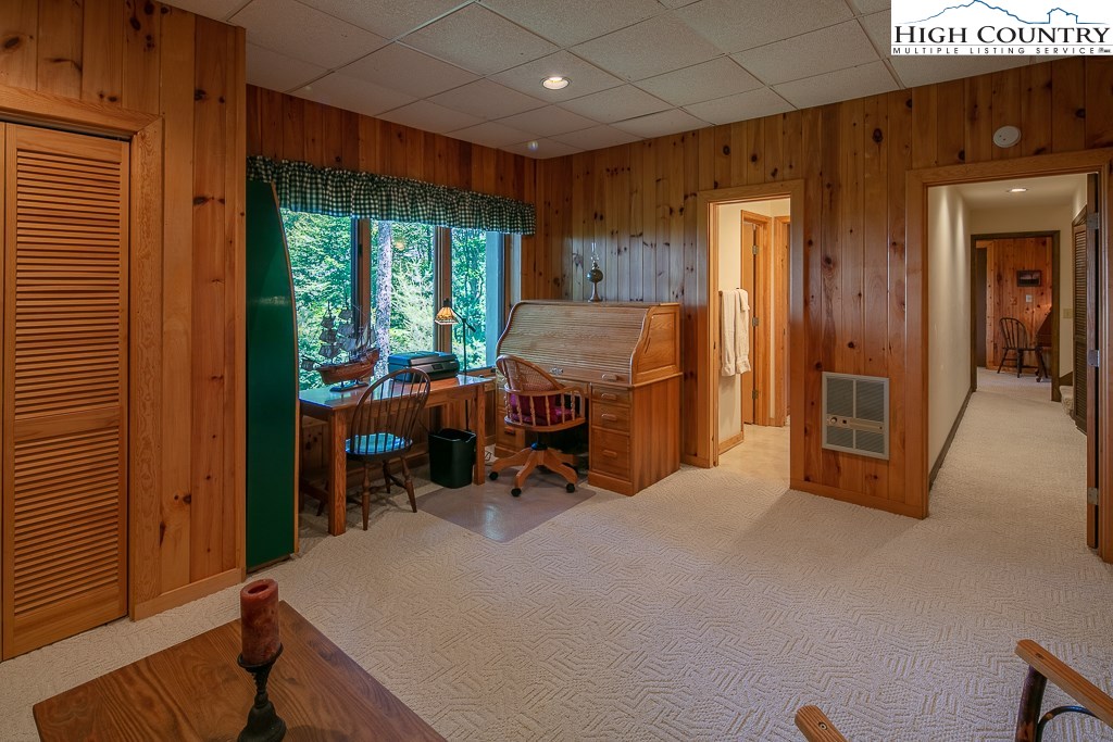 800 Pine Ridge Road Beech Mountain, NC 28604 - Photo 17 of 34
