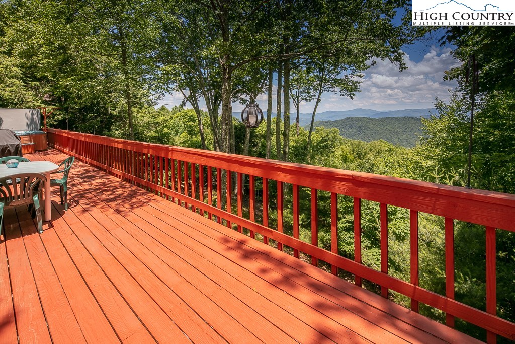 800 Pine Ridge Road Beech Mountain, NC 28604 - Photo 24 of 34