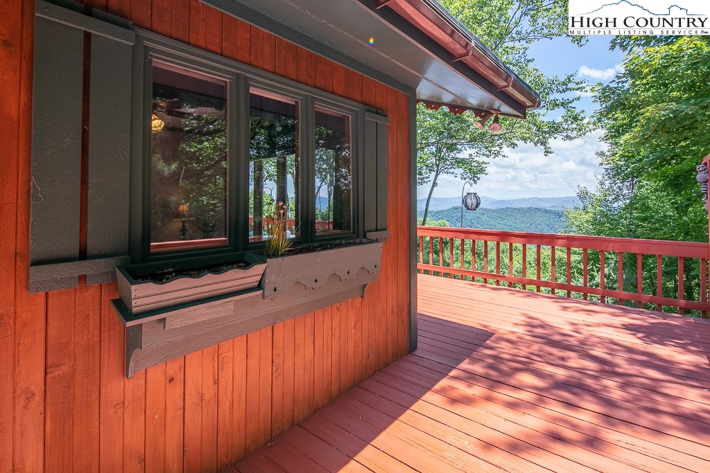 800 Pine Ridge Road Beech Mountain, NC 28604 - Photo 25 of 34