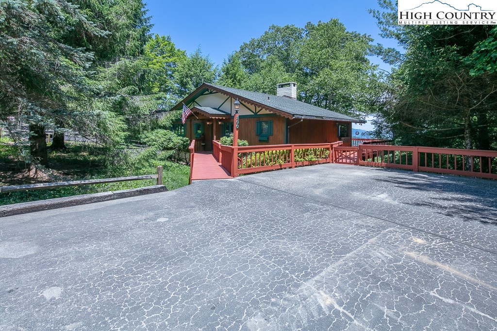 800 Pine Ridge Road Beech Mountain, NC 28604 - Photo 31 of 34