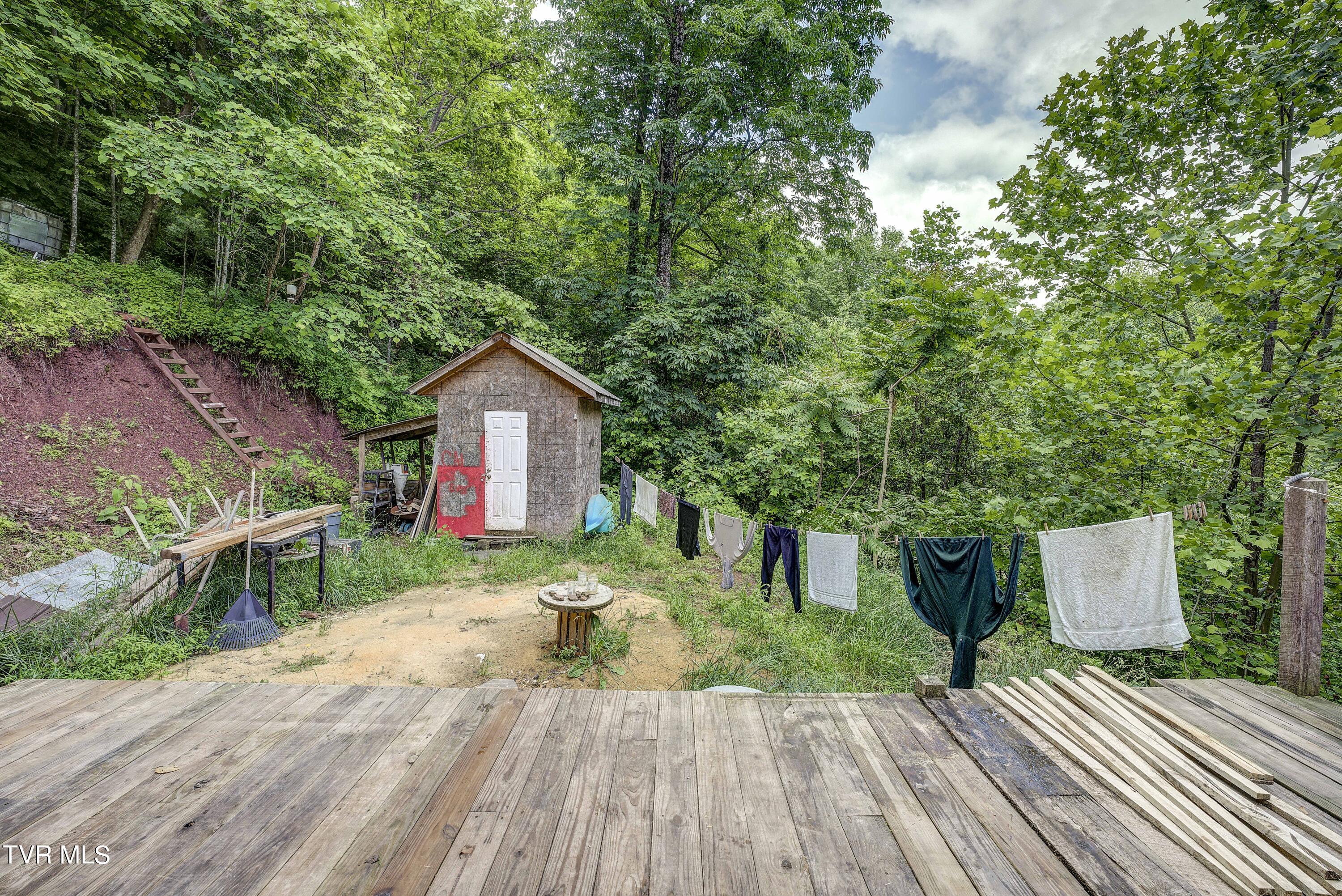 162 Lick Skillet Road Elizabethton, TN 37643 - Photo 35 of 42 LSR-14