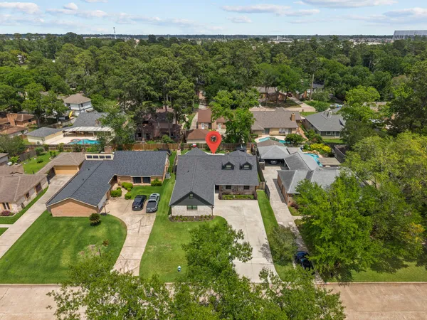 $379,999 | 19602 Dianeshire Drive, Spring, TX 77388