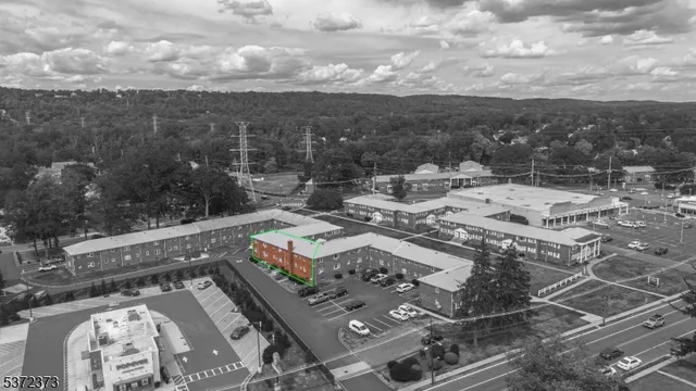 $235,000 | 47B Gramercy Gardens Place, Unit B, Middlesex, NJ 08846