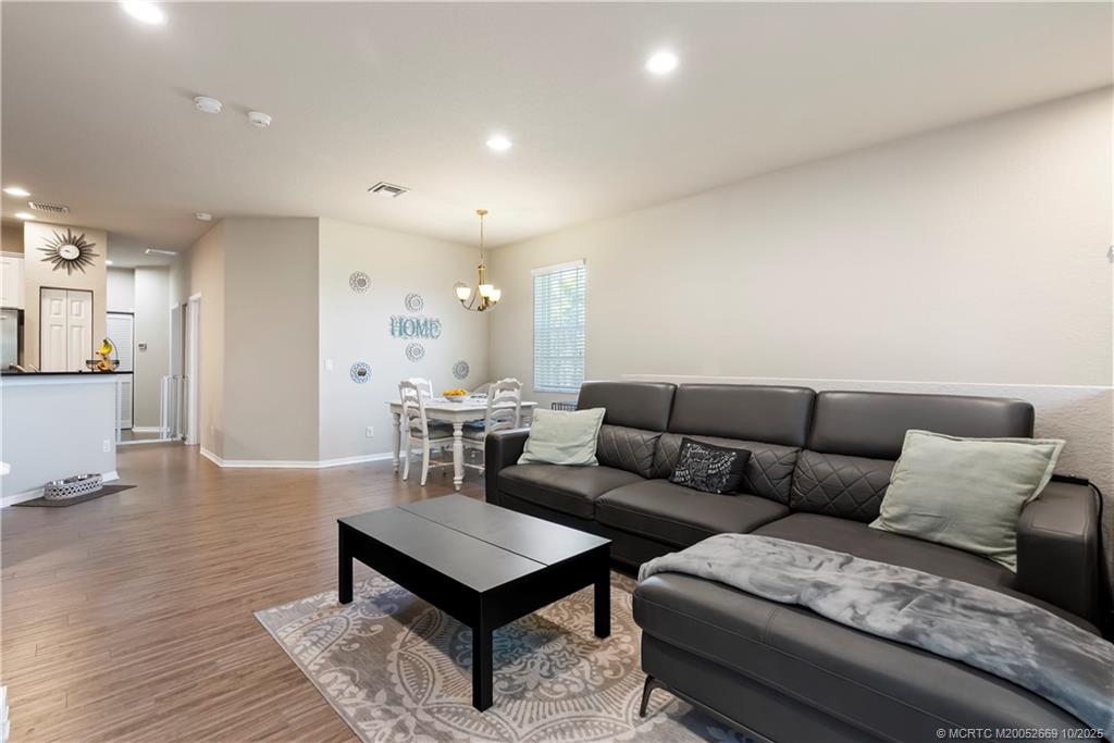 3031 Southeast Lexington Lakes Drive, Unit 201 Stuart, FL 34994 - Photo 11 of 50