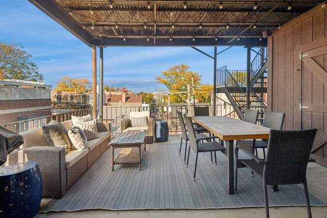 $799,000 | 1122 West Armitage Avenue, Unit 302, Chicago, IL 60614