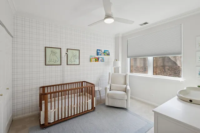 $799,000 | 1122 West Armitage Avenue, Unit 302, Chicago, IL 60614