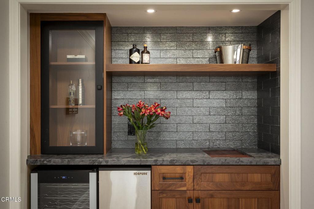 8 Burrell Lane Rancho Palos Verdes, CA 90275 - Photo 17 of 50 12-web-or-mls-8 Burrell Lt by Pierre Gal