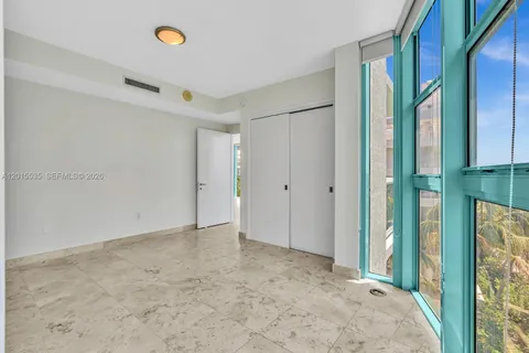 $5,800 | 6000 Indian Creek Drive, Unit 6A, Miami Beach, FL 33140