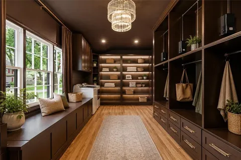 $2,345,000 | 2832 West 91st Street, Leawood, KS 66206